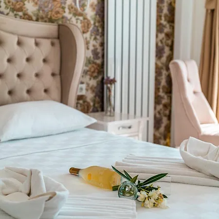 Assos Ayan Hotel 2*