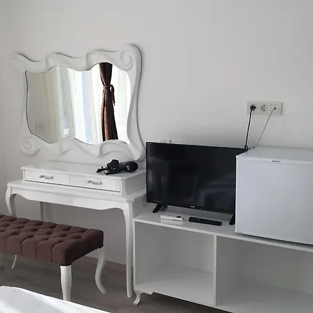 Hotel Assos Ayan