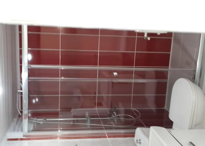 Assos Ayan מלון 2*